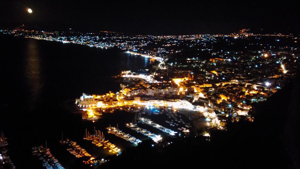 Appartamenti Via Marconi Castellammare del Golfo Eksteriør billede